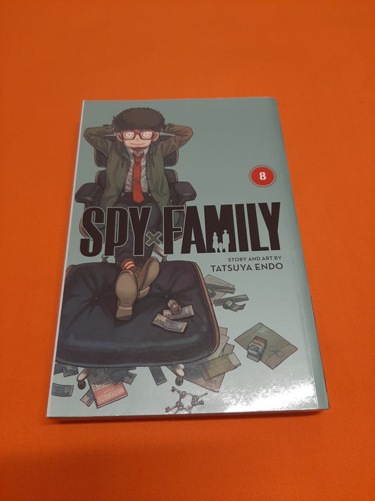 Spy x Family (Volume 8)