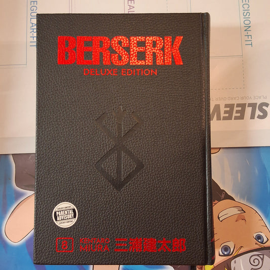 BERSERK Deluxe Edition vol 8