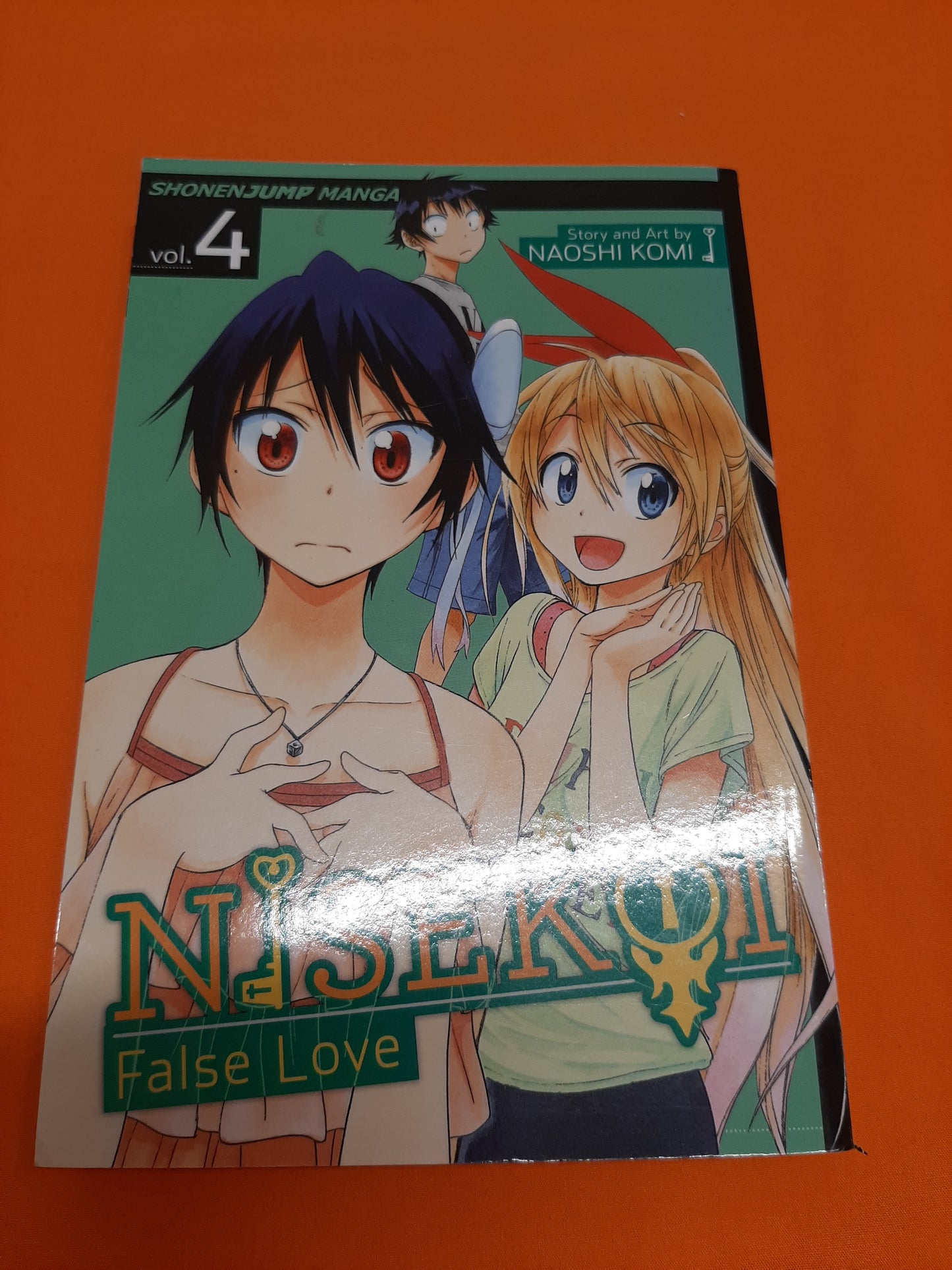 Nisekoi False Love (Volume 4)