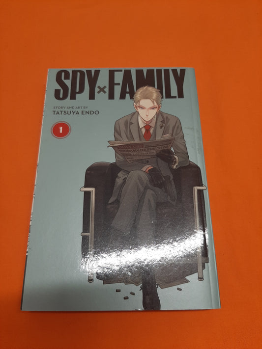 Spy x Family (Volume 1)